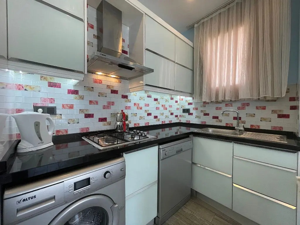 Fitted kitchen